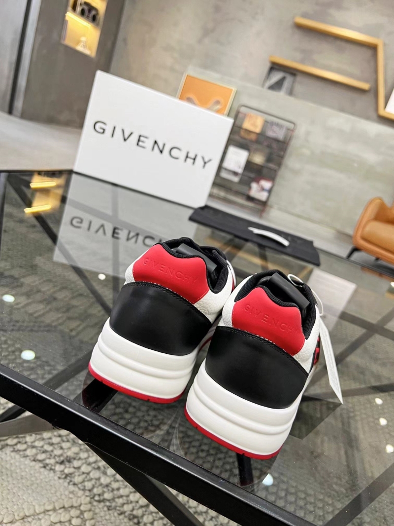 Givenchy Sneakers